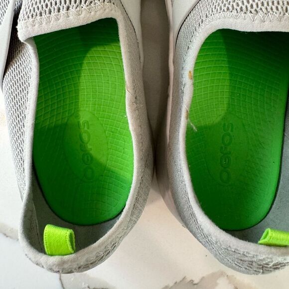OOFOS shoes size 7 - Picture 6 of 7